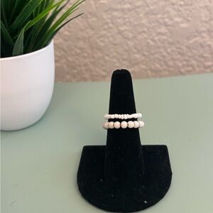 Boutique🦋! 2 Handmade Pearl / White Beaded Rings!